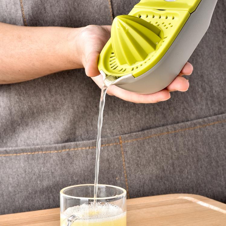 2-in-1 Multifunctional Manual Citrus Juicer and Grater Set