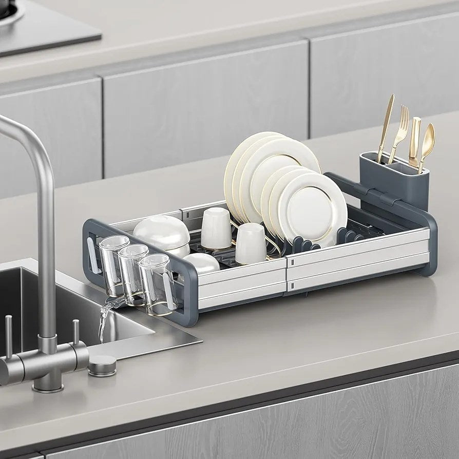 Expandable Dish Drying Rack with Integrated Cutlery Caddy
