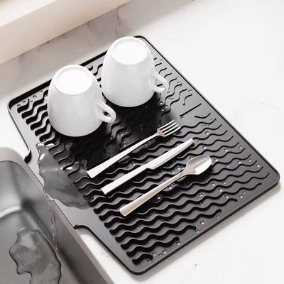 Silicone Dish Drying Mat – Heat Resistant Drain Pad for Cups, Utensils & Kitchen Counter